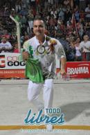 lbum de fotos del Pblico y Os Rouxinois segunda noche de corso oficial