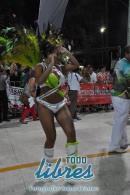 lbum de fotos del Pblico y Os Rouxinois segunda noche de corso oficial