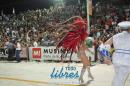 lbum de fotos del Pblico y Os Rouxinois segunda noche de corso oficial