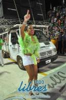lbum de fotos del Pblico y Os Rouxinois segunda noche de corso oficial