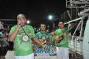 lbum de fotos del Pblico y Os Rouxinois segunda noche de corso oficial