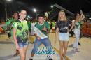 lbum de fotos del Pblico y Os Rouxinois segunda noche de corso oficial