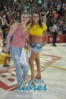 lbum de fotos del Pblico y Os Rouxinois segunda noche de corso oficial