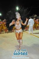 Desfile de Carumb en la pasarela del Samba