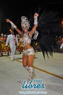 Desfile de Carumb en la pasarela del Samba