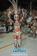 Desfile de Carumb en la pasarela del Samba