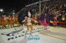 Desfile de Carumb en la pasarela del Samba