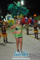 Desfile de tradicin en la primer noche de Corso Oficial