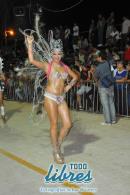 Desfile de tradicin en la primer noche de Corso Oficial