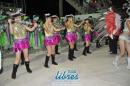 Desfile de tradicin en la primer noche de Corso Oficial