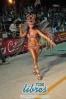 Desfile de tradicin en la primer noche de Corso Oficial