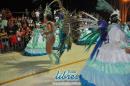 Desfile de tradicin en la primer noche de Corso Oficial