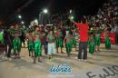 Desfile de las comparsas del grupo "B" en la tercer noche