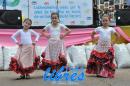 lbum de fotos de la solidaria juntada de tapitas para el hospital Garrahan