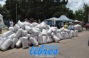 lbum de fotos de la solidaria juntada de tapitas para el hospital Garrahan