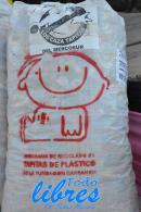 lbum de fotos de la solidaria juntada de tapitas para el hospital Garrahan