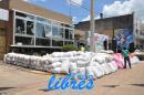 lbum de fotos de la solidaria juntada de tapitas para el hospital Garrahan