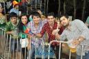 Publico y Personajes de la IV Noche de Carnaval