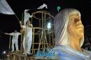 Comparsa Zum Zum, desfile en la IV noche de carnaval