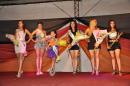 Las Instituciones del Grupo B Coronaron a sus Soberanas 2012